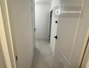 1-комнатная квартира, этаж 1 из 4, 32 м², На длительный срок, миниатюра 4