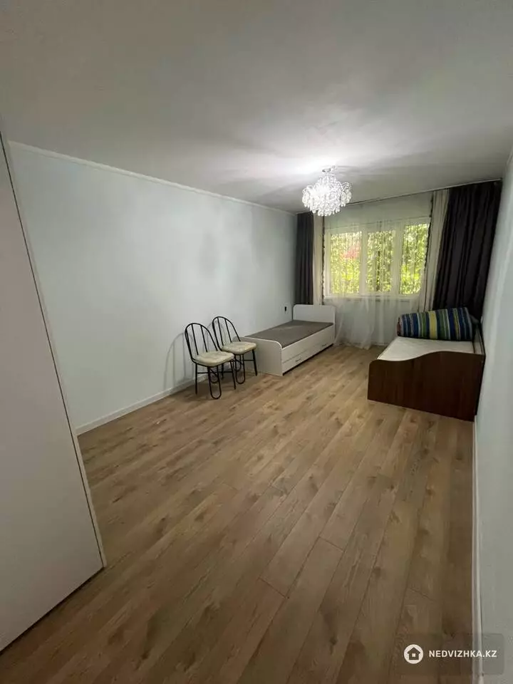 1-комнатная квартира, этаж 1 из 4, 32 м², На длительный срок, фотография 5