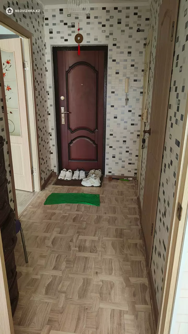 1-комнатная квартира, этаж 3 из 5, 35 м², фотография 5