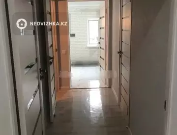 4-комнатная часть дома, 2 соток, 66 м²