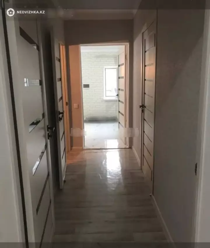 4-комнатная часть дома, 2 соток, 66 м², фотография 2