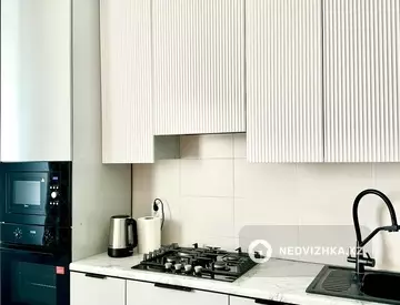 1-комнатная квартира, этаж 6 из 9, 43 м², Посуточно, миниатюра 10