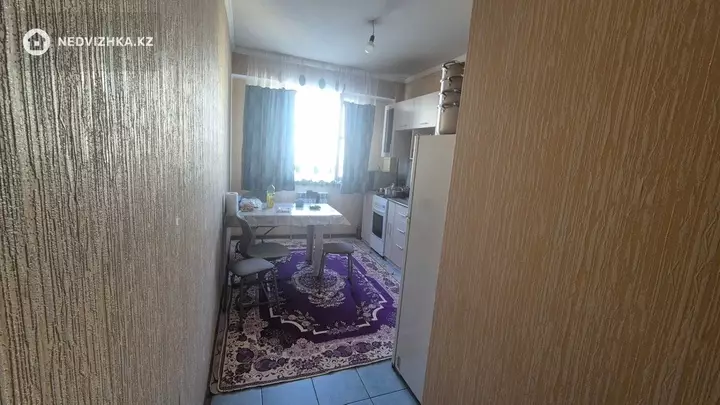 1-комнатная квартира, этаж 8 из 9, 40 м², фотография 2