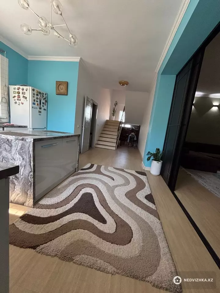 5-комнатный дом, 8 соток, 125 м², фотография 4