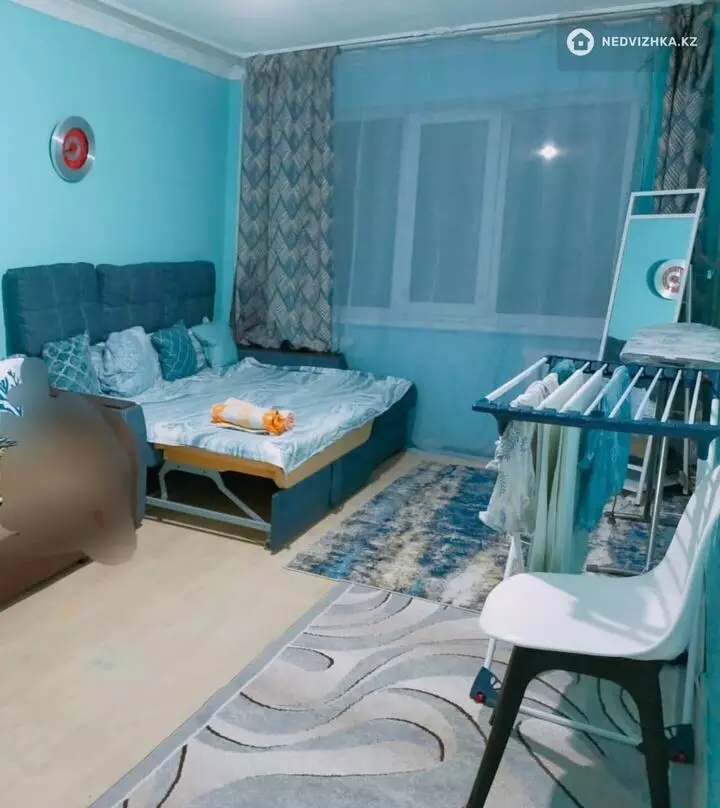 1-комнатная квартира, этаж 1 из 4, 36 м², Посуточно, фотография 2