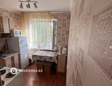 3-комнатная квартира, этаж 3 из 5, 63 м²