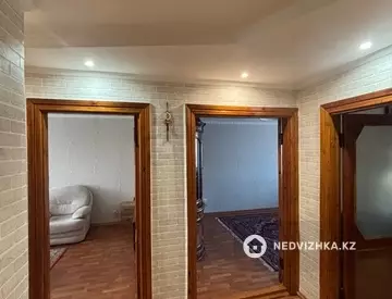 3-комнатная квартира, этаж 3 из 5, 63 м², миниатюра 6
