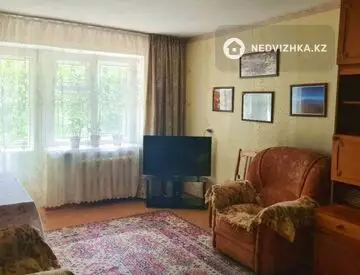 3-комнатная квартира, этаж 3 из 5, 61 м², миниатюра 3