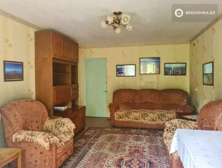 3-комнатная квартира, этаж 3 из 5, 61 м², фотография 5