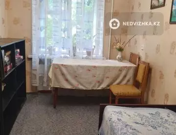 3-комнатная квартира, этаж 3 из 5, 61 м², миниатюра 11