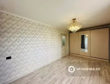 4-комнатная квартира, этаж 2 из 5, 73 м²