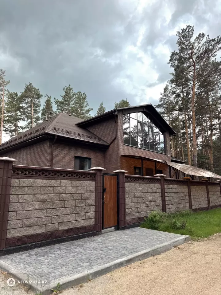 12-комнатный дом, 10 соток, 500 м², фотография 3