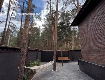 12-комнатный дом, 10 соток, 500 м²