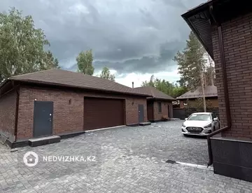 12-комнатный дом, 10 соток, 500 м²