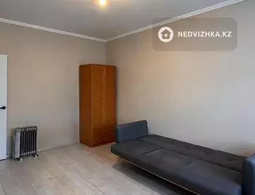 1-комнатная квартира, этаж 3 из 5, 39 м²