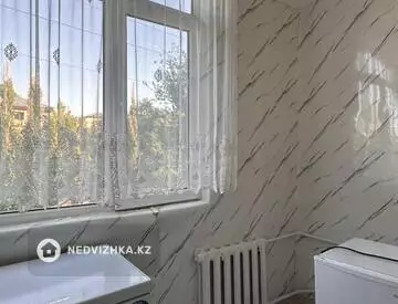 1-комнатная квартира, этаж 3 из 5, 39 м², миниатюра 6