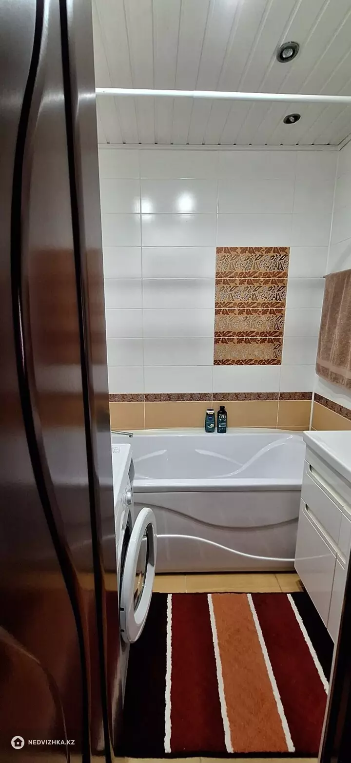 2-комнатная квартира, этаж 4 из 5, 48 м², фотография 5