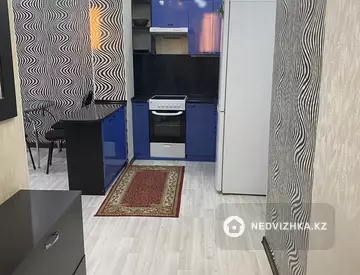3-комнатная квартира, этаж 22 из 22, 83 м², миниатюра 4