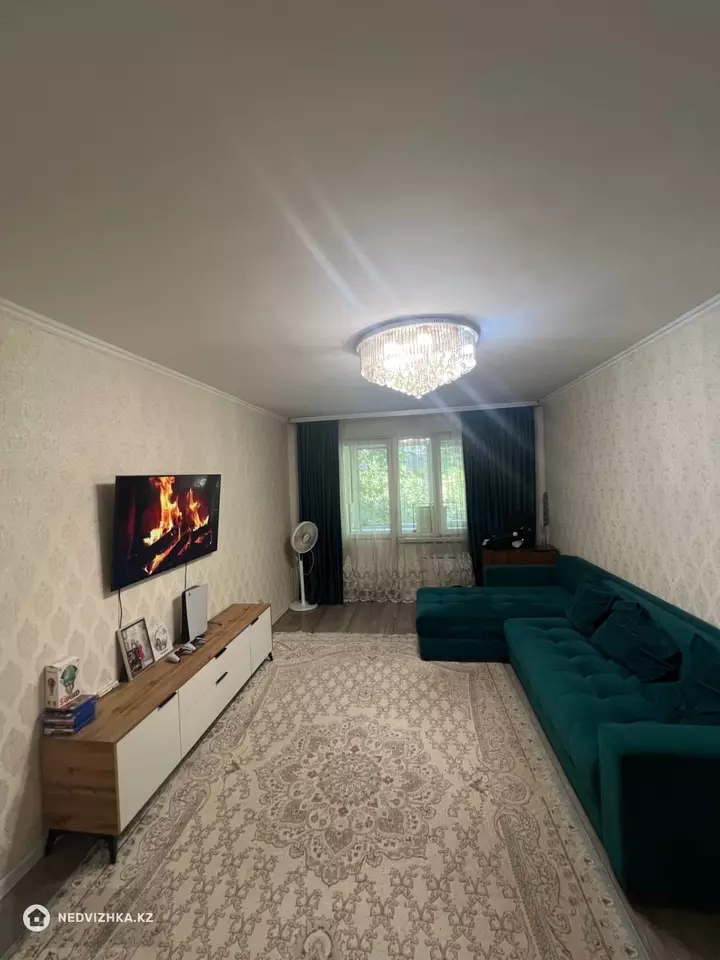 105 м², 3-комнатная квартира, этаж 2 из 9, 105 м², изображение - 1