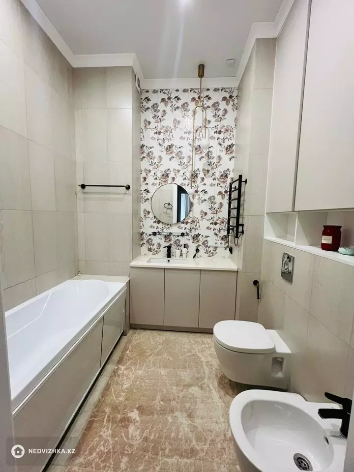 3-комнатная квартира, этаж 12 из 12, 105 м², фотография 5