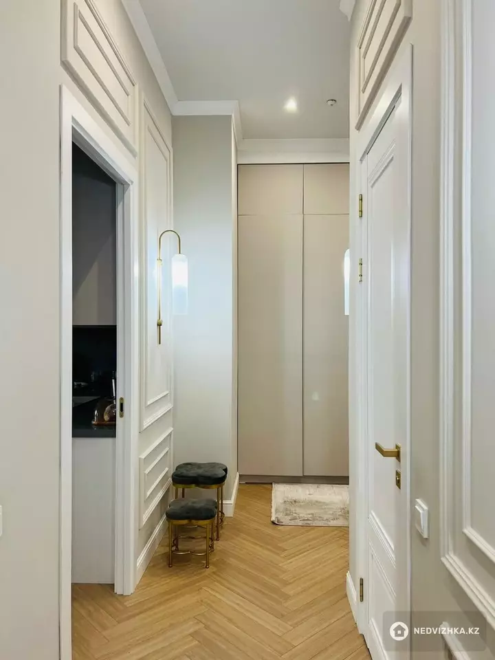 3-комнатная квартира, этаж 12 из 12, 105 м², фотография 3