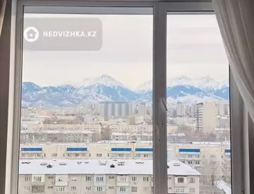 3-комнатная квартира, этаж 12 из 12, 105 м², миниатюра 12