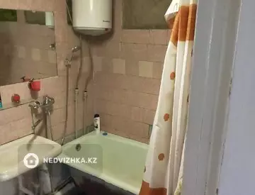 2-комнатная квартира, этаж 5 из 5, 44 м², миниатюра 6
