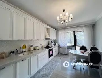 4-комнатная квартира, этаж 2 из 3, 130 м², миниатюра 5