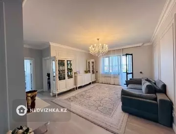 4-комнатная квартира, этаж 2 из 3, 130 м², миниатюра 8