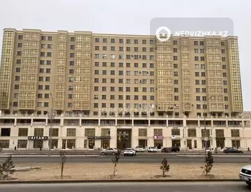 3-комнатная квартира, этаж 7 из 13, 100 м²