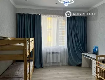 3-комнатная квартира, этаж 7 из 13, 100 м²