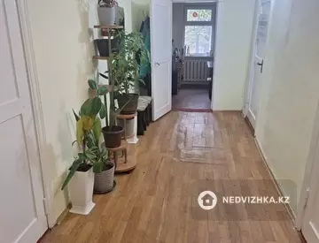 8-комнатный дом, 4 соток, 160 м², миниатюра 2