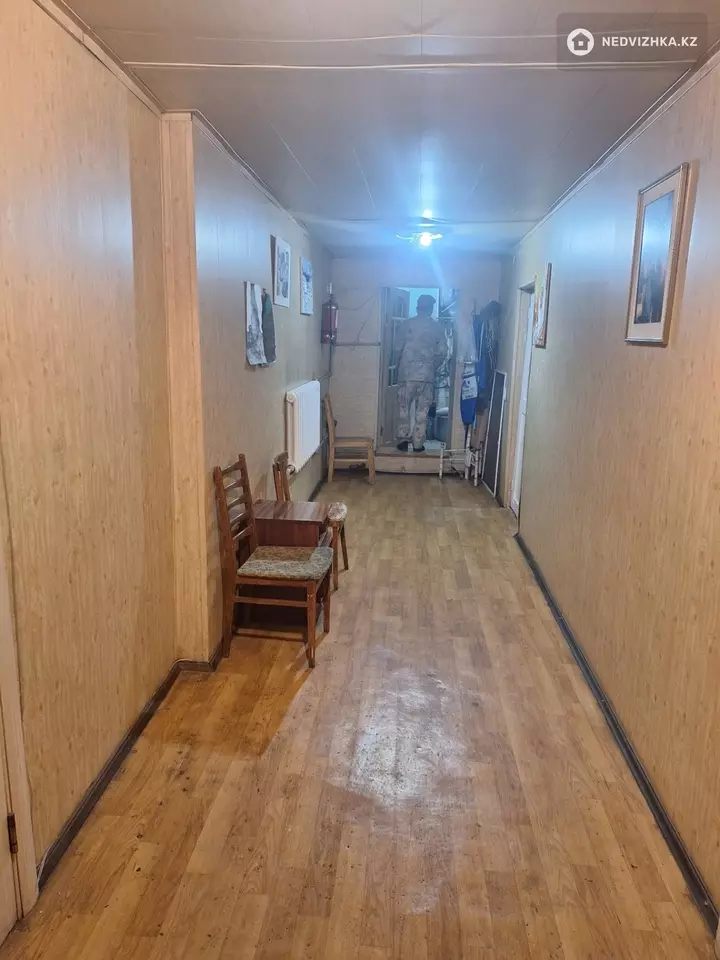8-комнатный дом, 4 соток, 160 м², фотография 4
