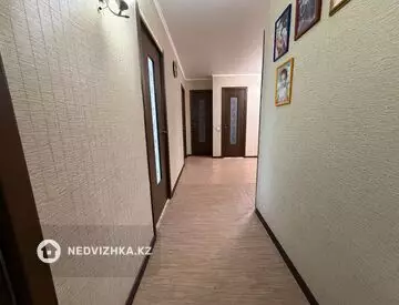 3-комнатная квартира, этаж 3 из 5, 81 м², миниатюра 8