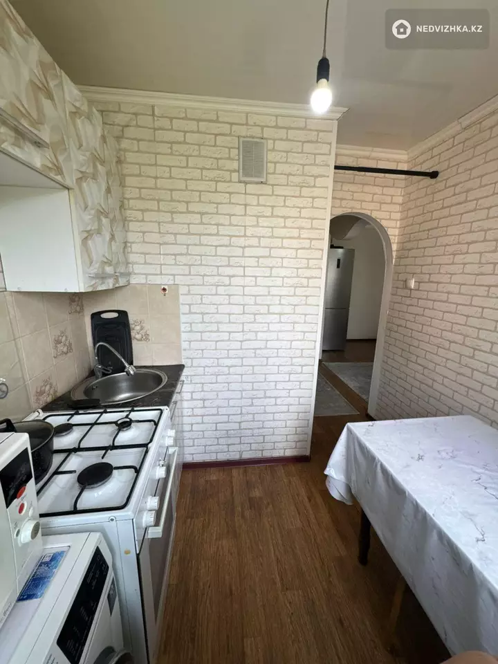 3-бөлмелі пәтер, қабат 3 барлық қабат саны 5, 57 м², 2-фотосурет