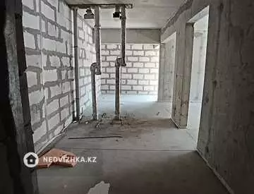3-комнатная квартира, этаж 2 из 7, 72 м², миниатюра 11