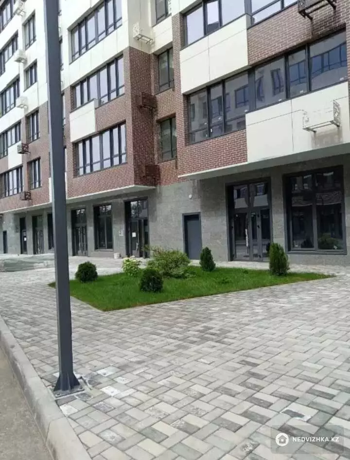3-комнатная квартира, этаж 2 из 7, 72 м²