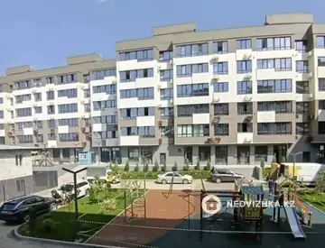 3-комнатная квартира, этаж 2 из 7, 72 м², миниатюра 4