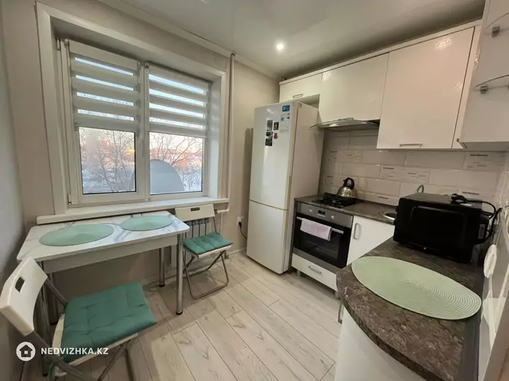 1-комнатная квартира, этаж 4 из 5, 30 м², фотография 4