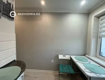 1-комнатная квартира, этаж 4 из 5, 30 м², миниатюра 5