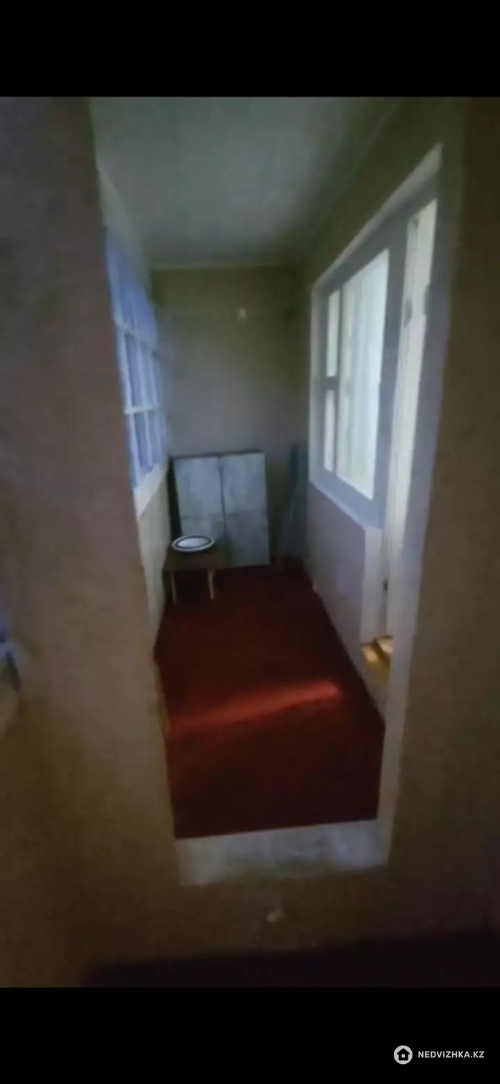 1-комнатная квартира, этаж 1 из 5, 33 м², фотография 4