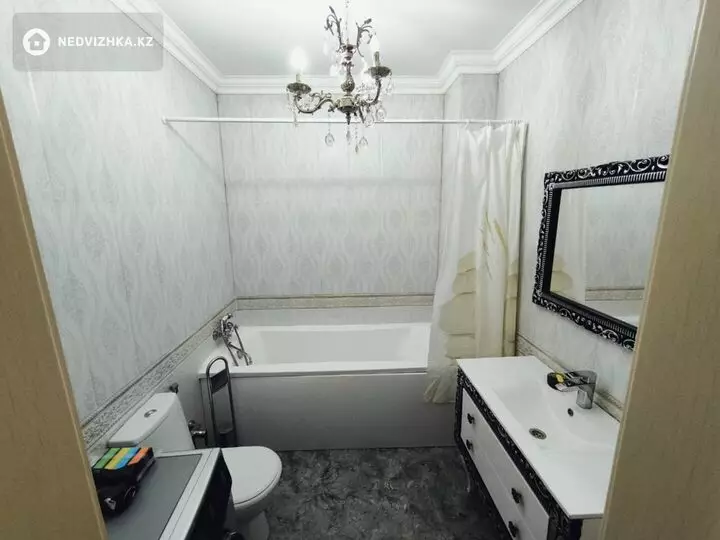 124 м², 3-комнатная квартира, этаж 2 из 8, 124 м², изображение - 1