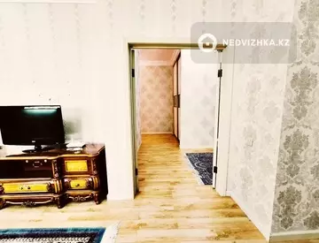 3-комнатная квартира, этаж 2 из 8, 124 м², миниатюра 9