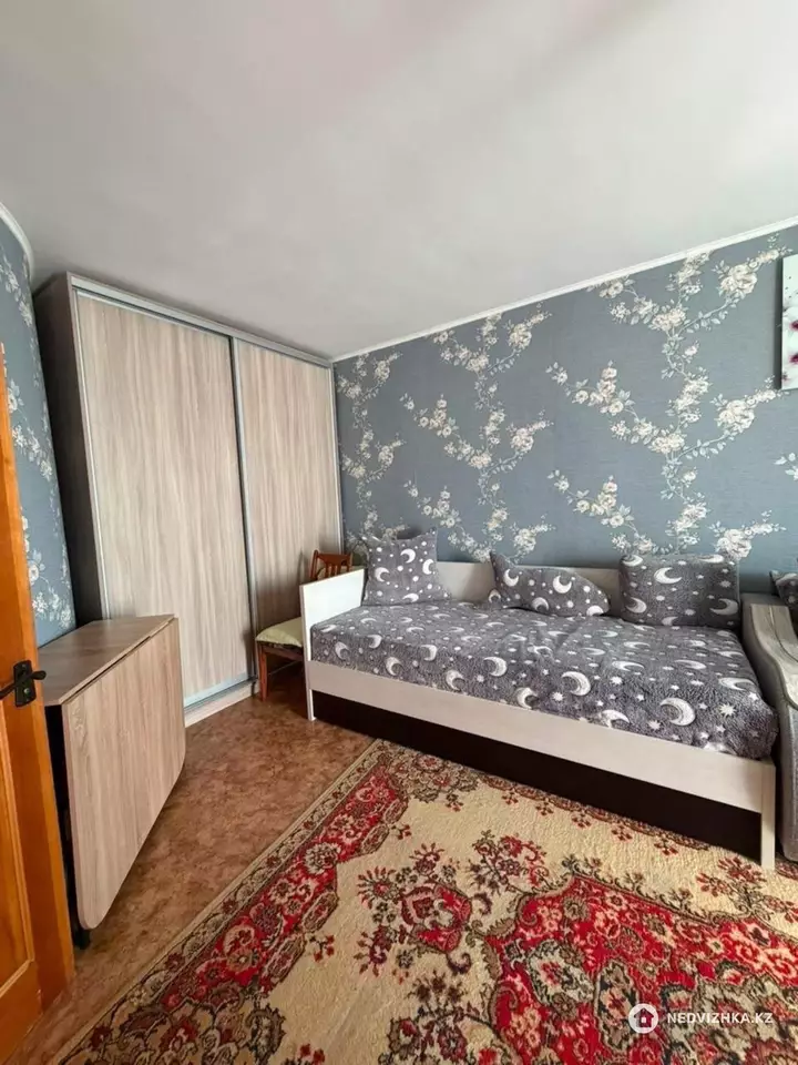 2-комнатная квартира, этаж 5 из 5, 48 м², фотография 3