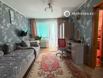 2-комнатная квартира, этаж 5 из 5, 48 м², миниатюра 2