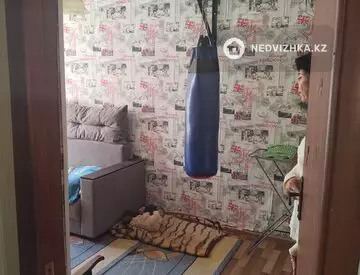 3-комнатная квартира, этаж 2 из 5, 59 м²