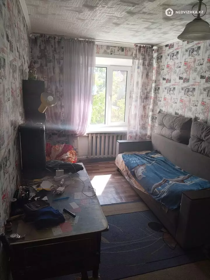 3-комнатная квартира, этаж 2 из 5, 59 м², фотография 5