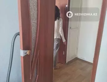 3-комнатная квартира, этаж 2 из 5, 59 м², миниатюра 6