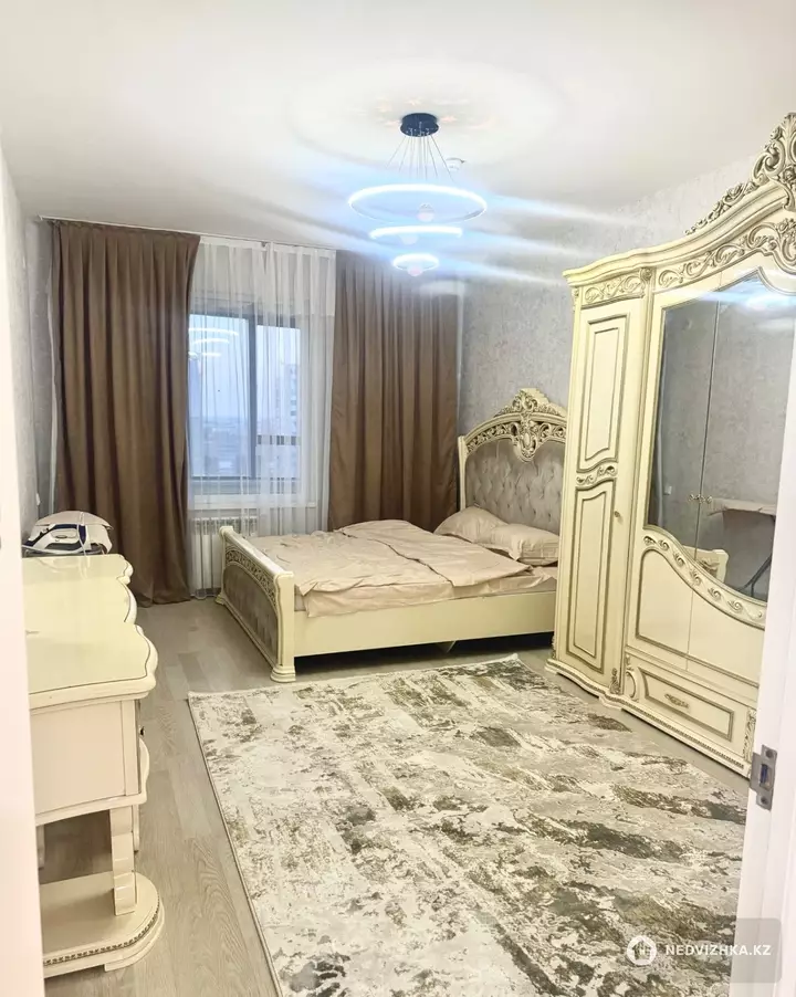 2-комнатная квартира, этаж 4 из 20, 73 м², Посуточно, фотография 5