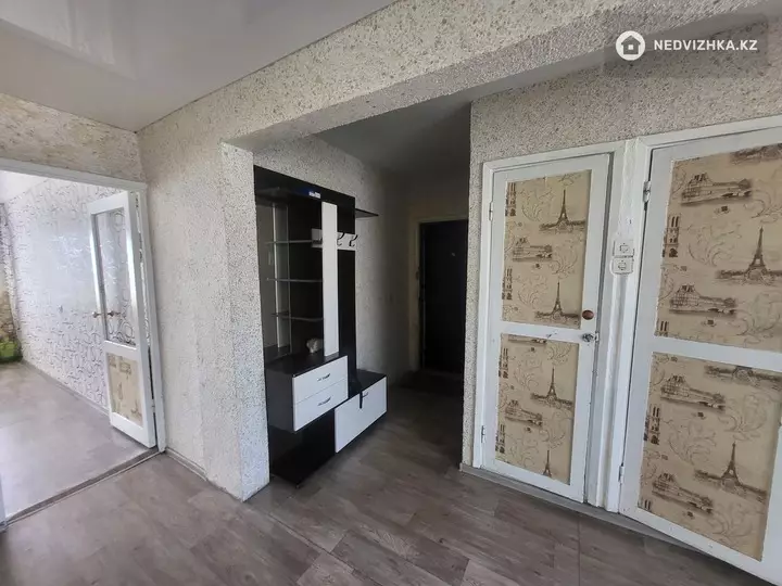 2-комнатная квартира, этаж 5 из 5, 44 м², фотография 2